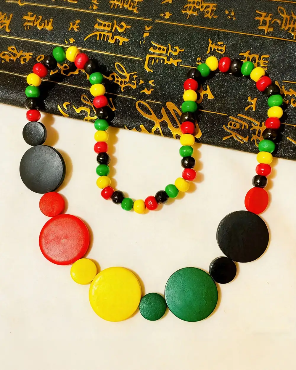 Reggae-Color Wooden Necklace for Black History Month & Juneteenth