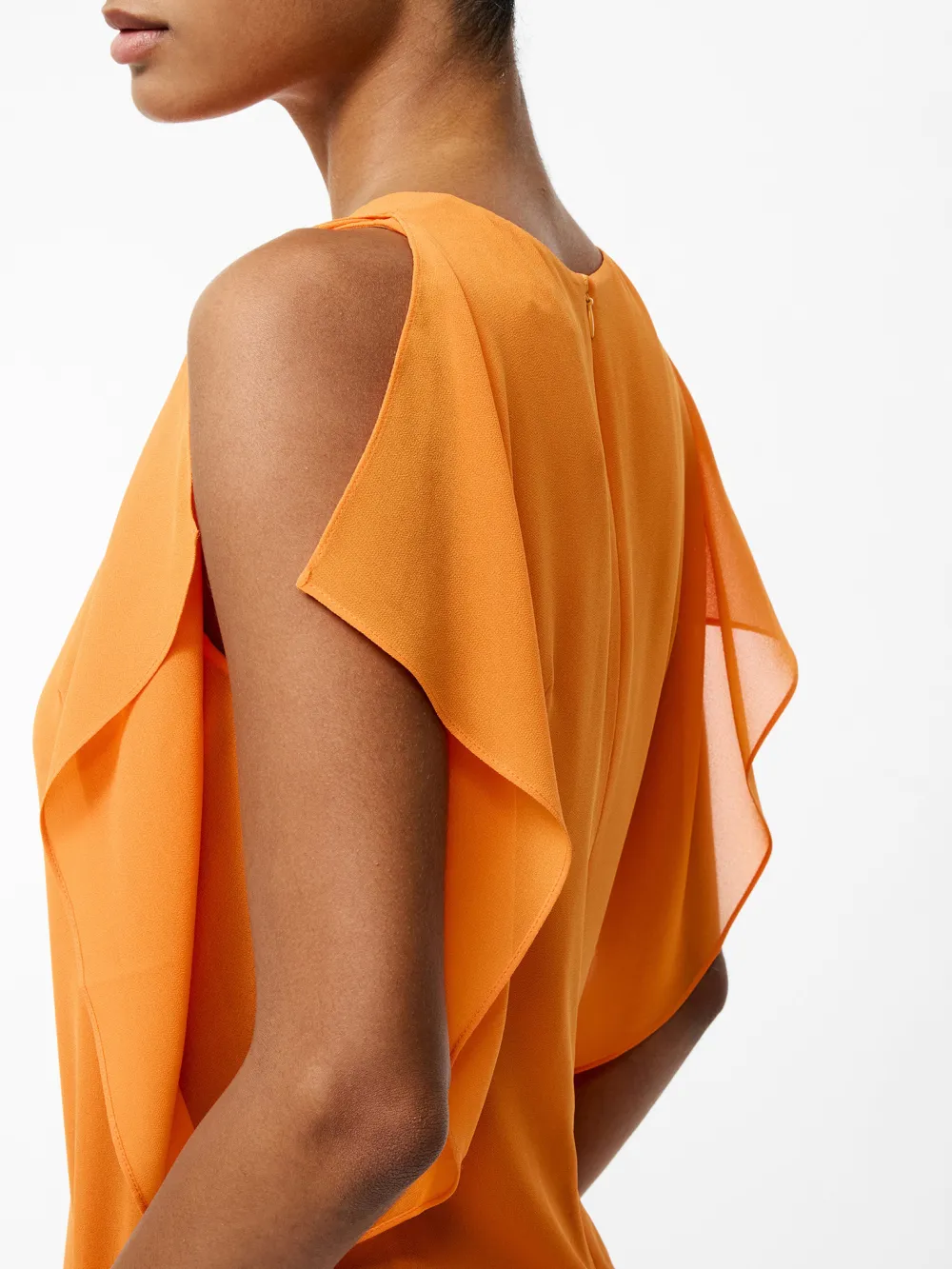 Elegant Solid Color Sleeveless Round Neck Top