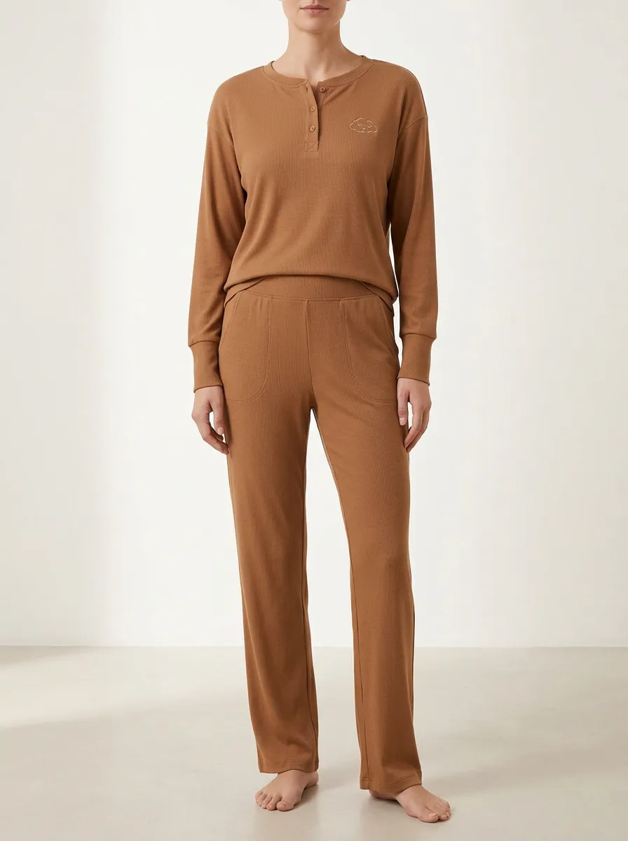 Women's Cloud-Embroidered Ribbed Henley Curved-Pocket Lounge Set