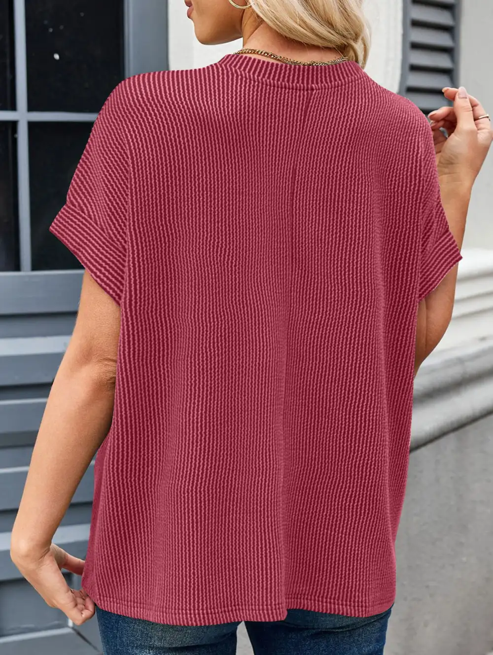 Ribbed Knit Crew Neck Tee
