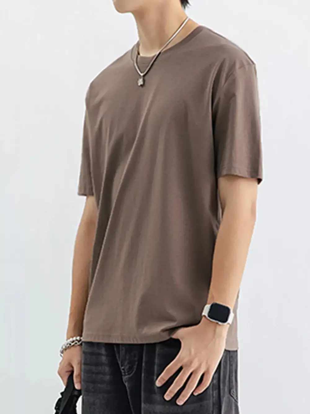 Modern Men's Casual T-shirt