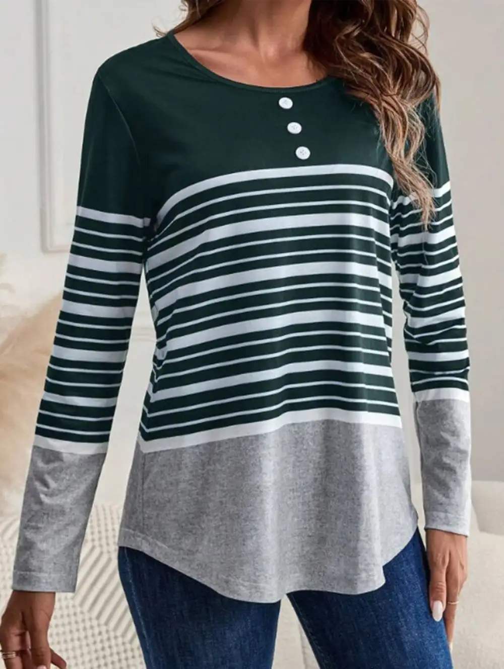 Striped Print Crew Neck Long-Sleeved Tee