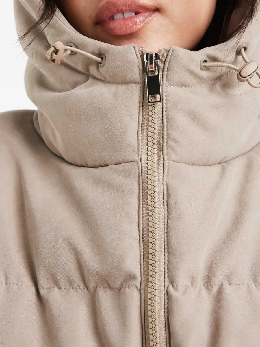 Quilted Hooded Puffer Jacket