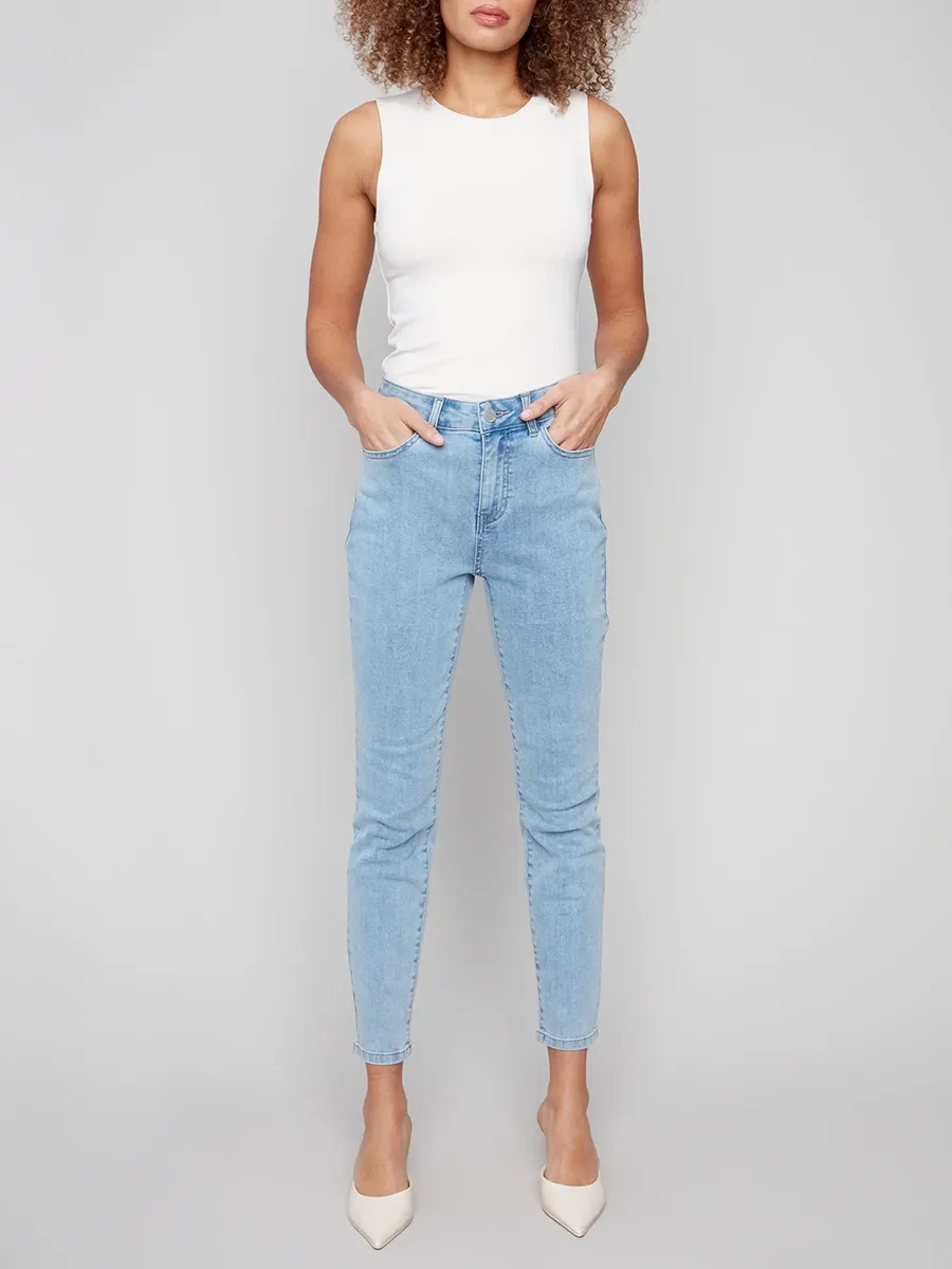 Soft Skin-Friendly Straight-Leg Slim Jeans