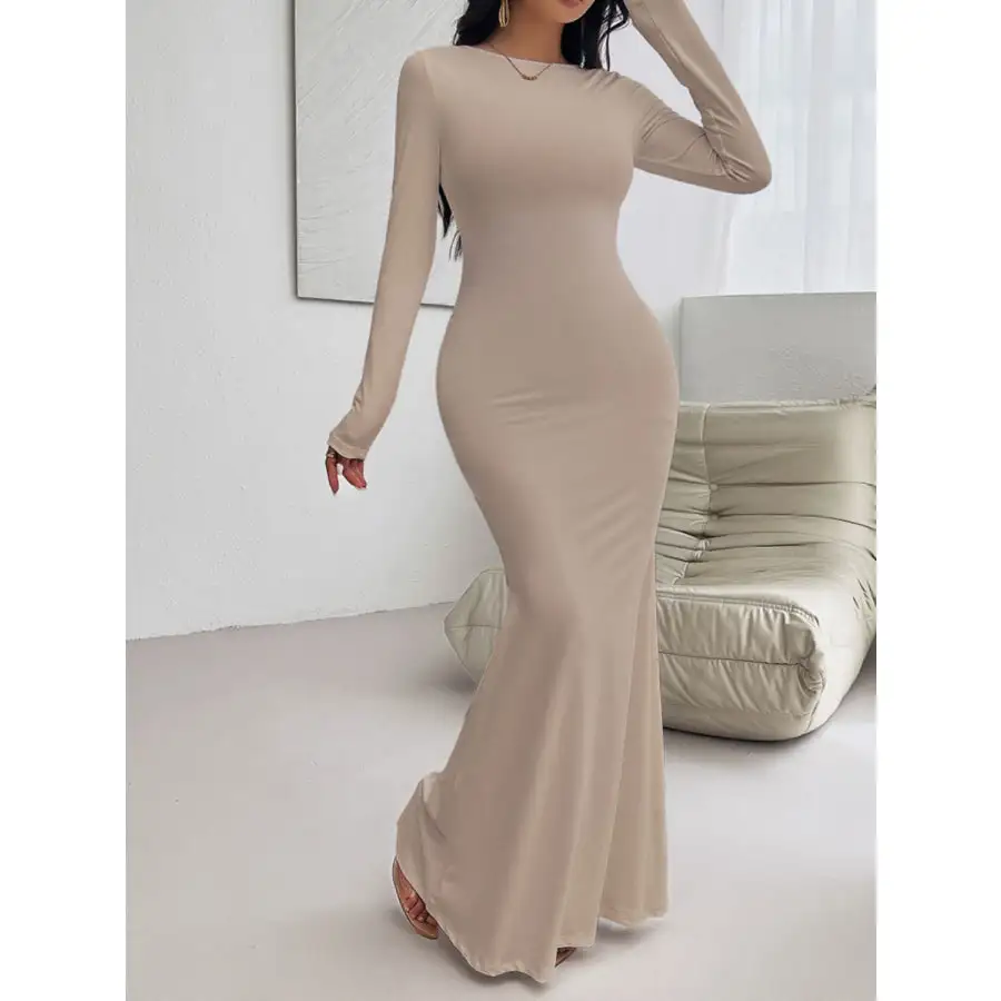 Devine Backless Round Neck Long Sleeve Maxi Dress