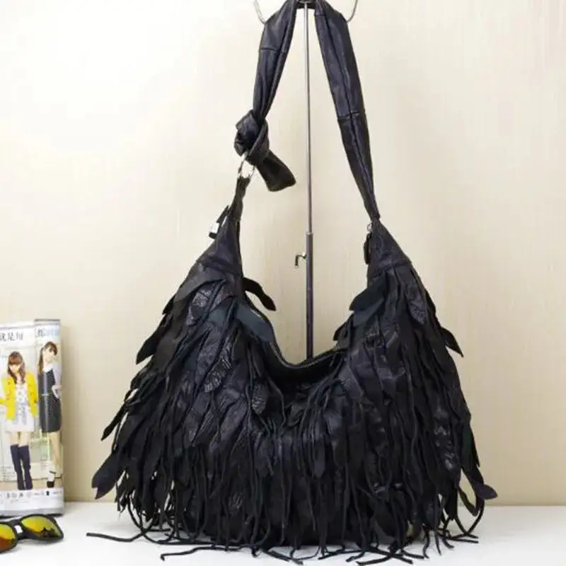 Classic Zip-Top Shoulder Bag