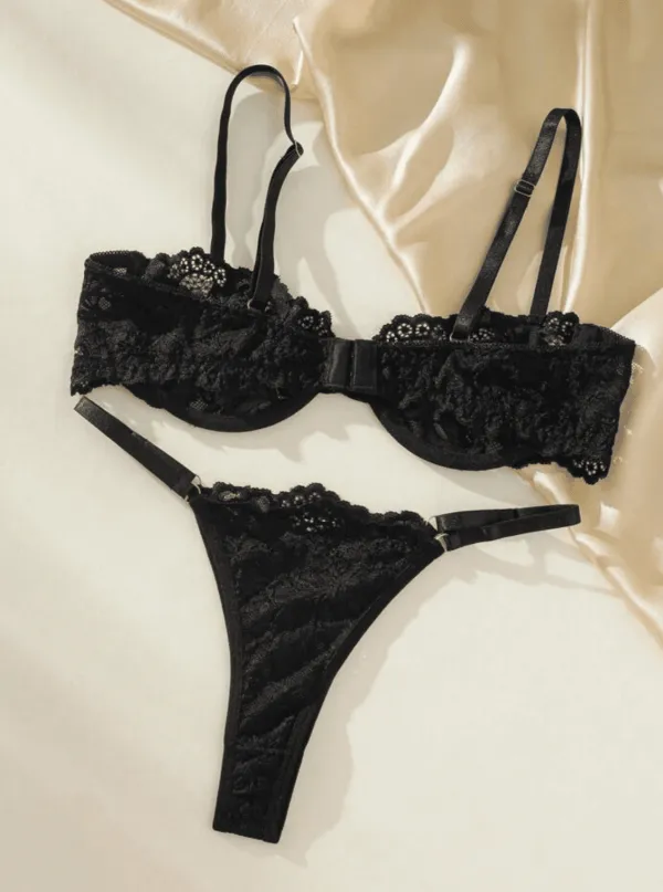 Lace Underwire Lingerie Set