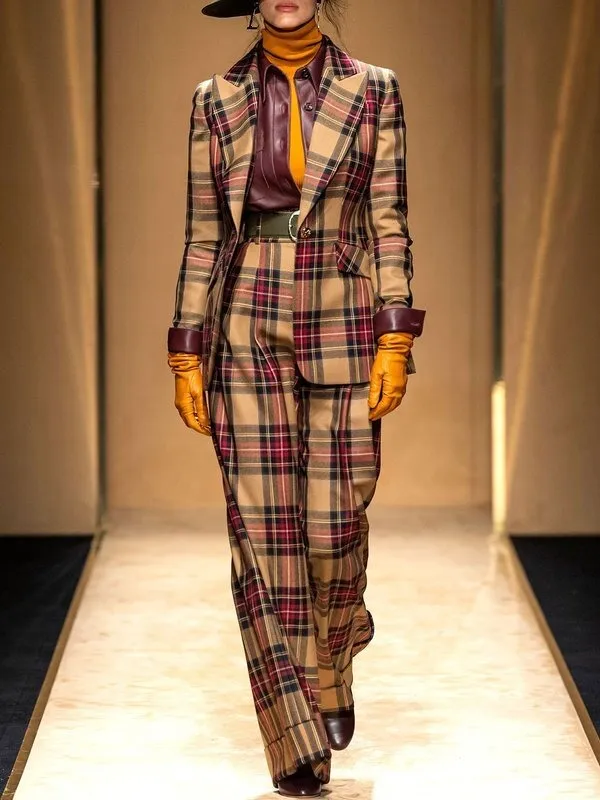Lapel Plaid Wool-Blend Relaxed Outerwear Coat