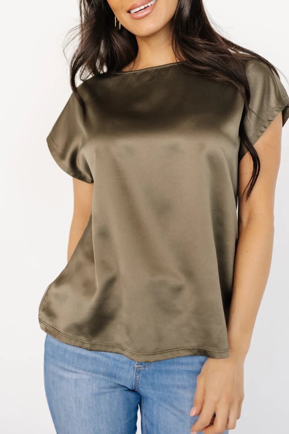 Simple Silky And Breathable Round Neck Shirt