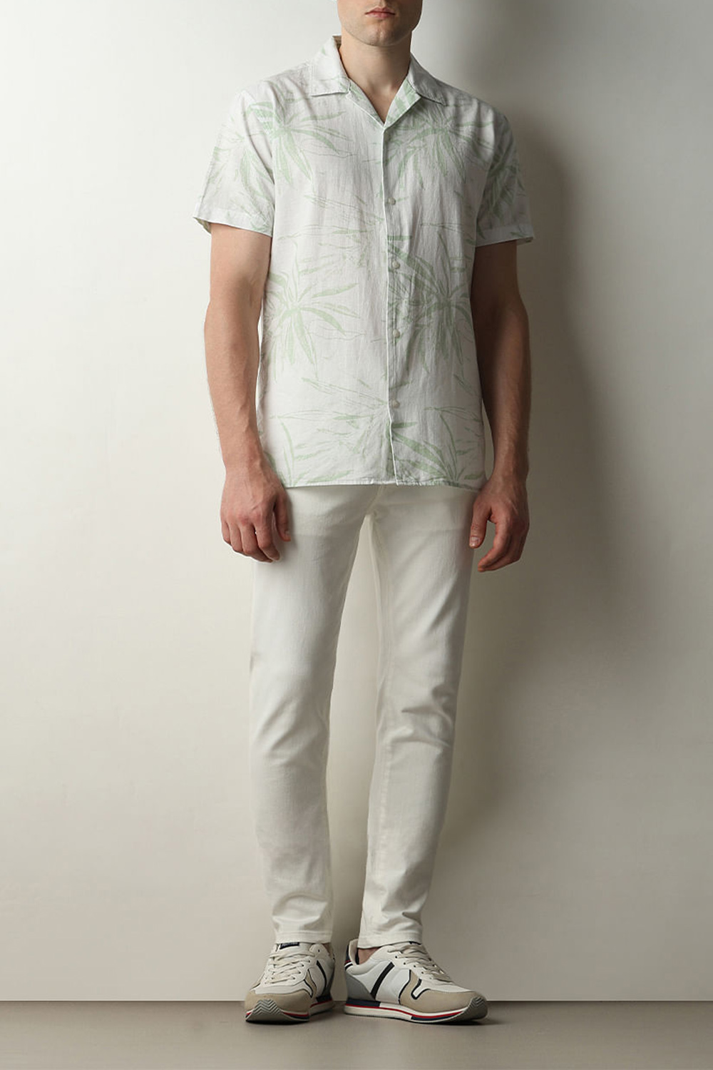 White Slim Fit Jeans