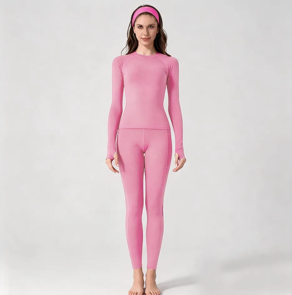 Two-piece set: athletic top with thumbhole and leggings