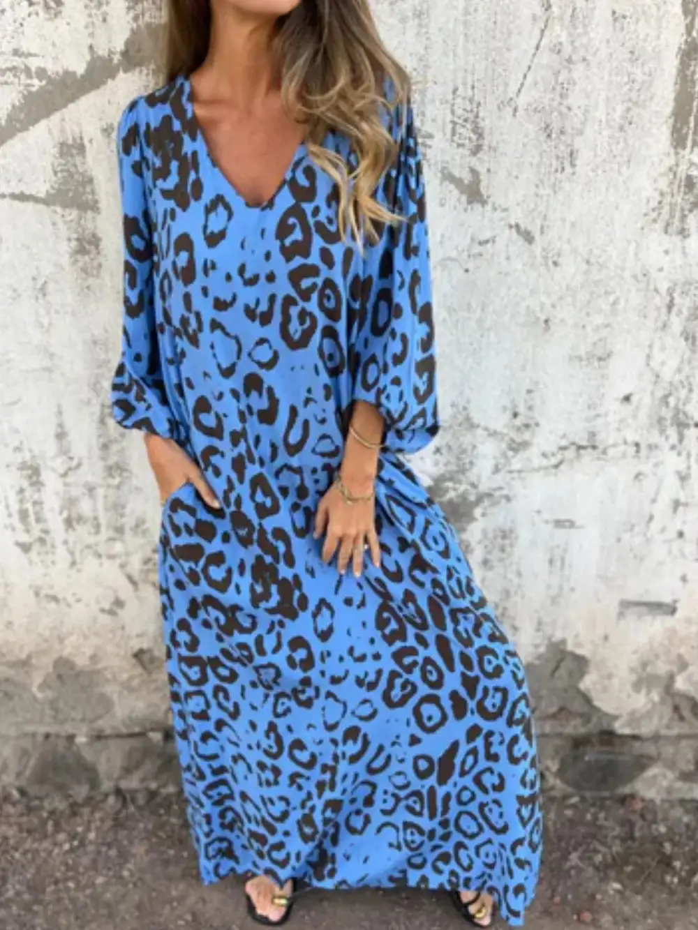 V-Neck Printed Midi Dress