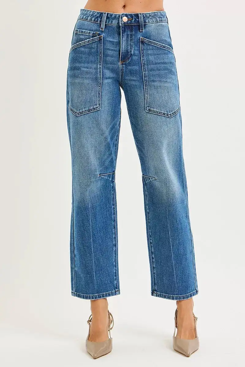 Mid Rise Barrel Leg Pocketed Denim Jeans