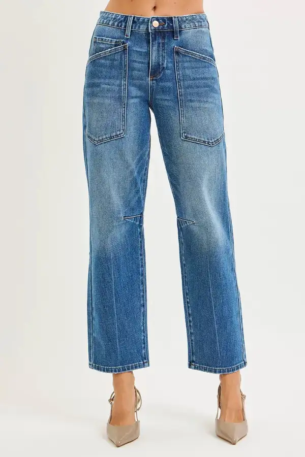 Mid Rise Barrel Leg Pocketed Denim Jeans