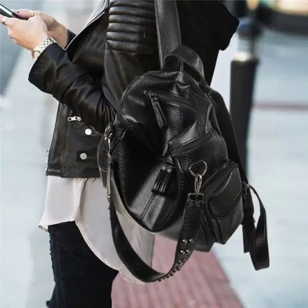 Plain Large Capacity Riveted Backpacks