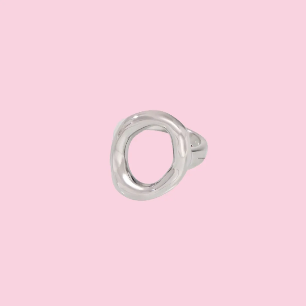 Petite Open Circle Ring