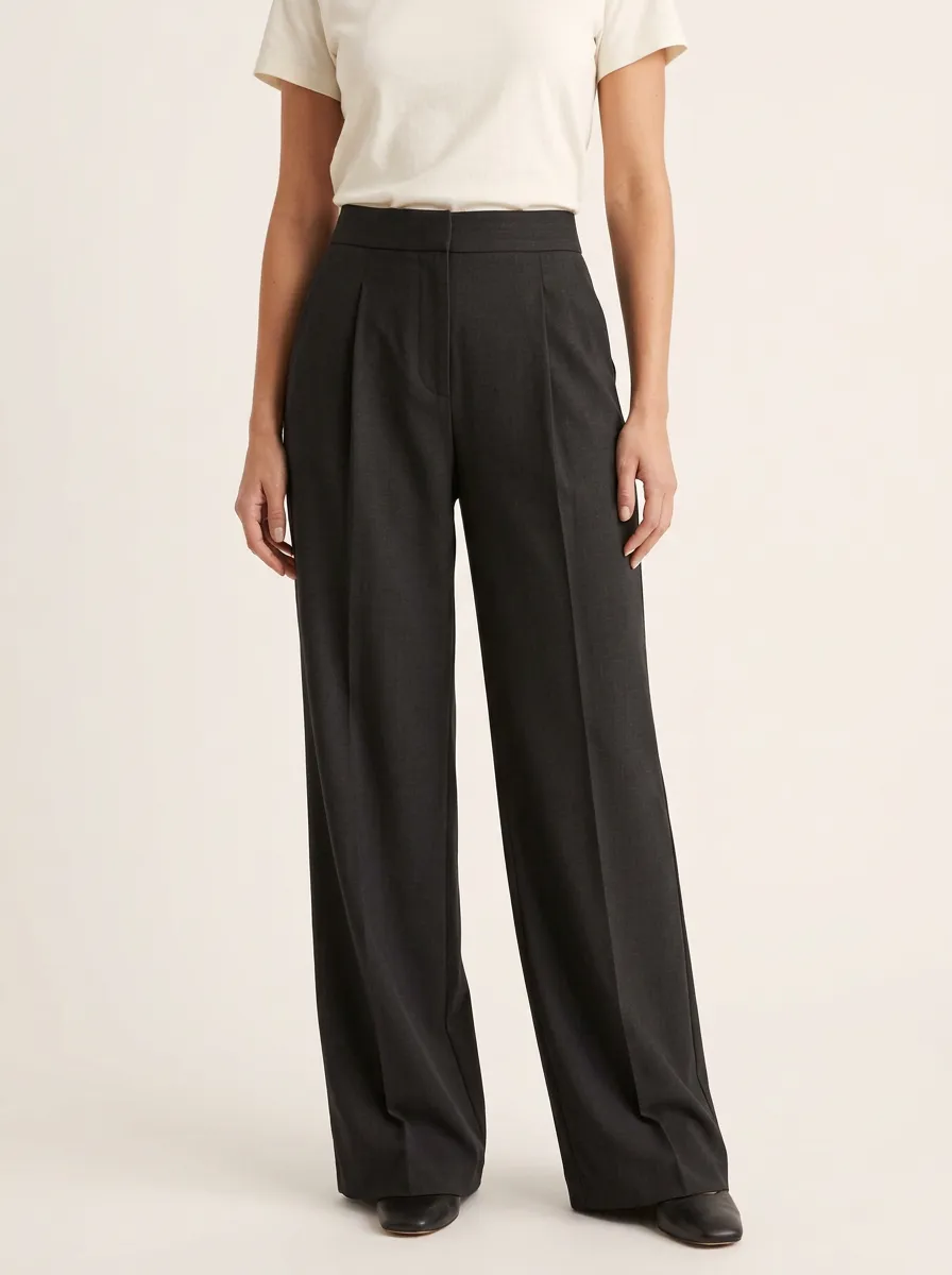 Structured Wide-Leg Pleated Women's Wide-Leg Pants