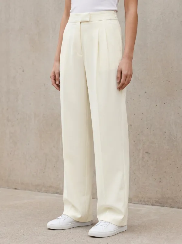 Office Form Pleated Wide-Leg Trousers