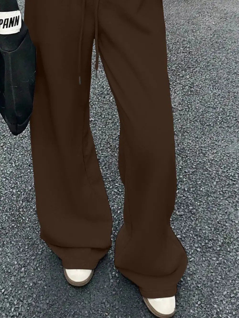 Wide-Leg Drawstring Pocketed Sweatpants