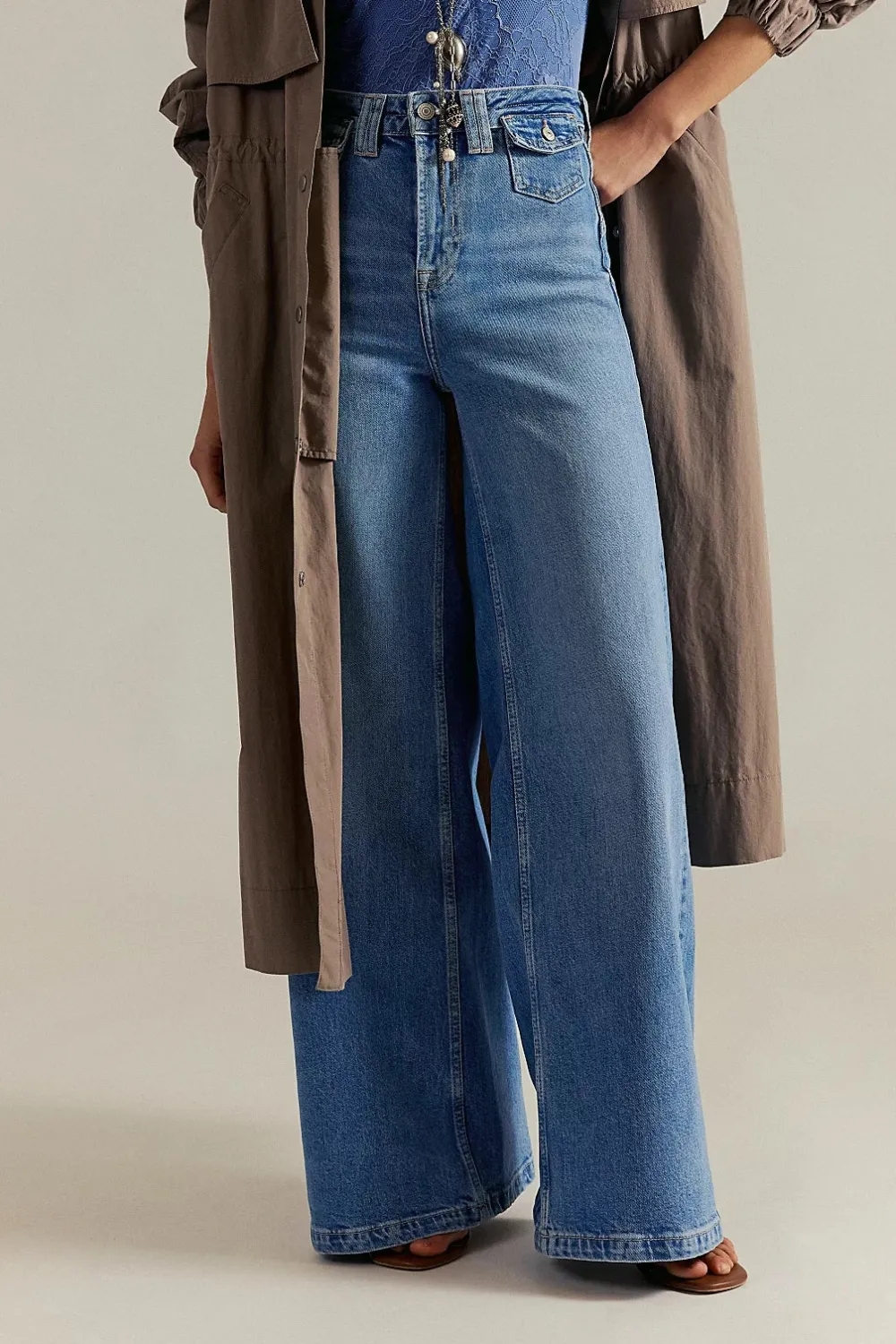 Women's Relaxed Form Wide Leg Pants