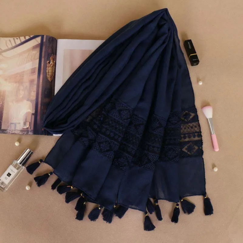 Tasseled Lace Trim Scarf