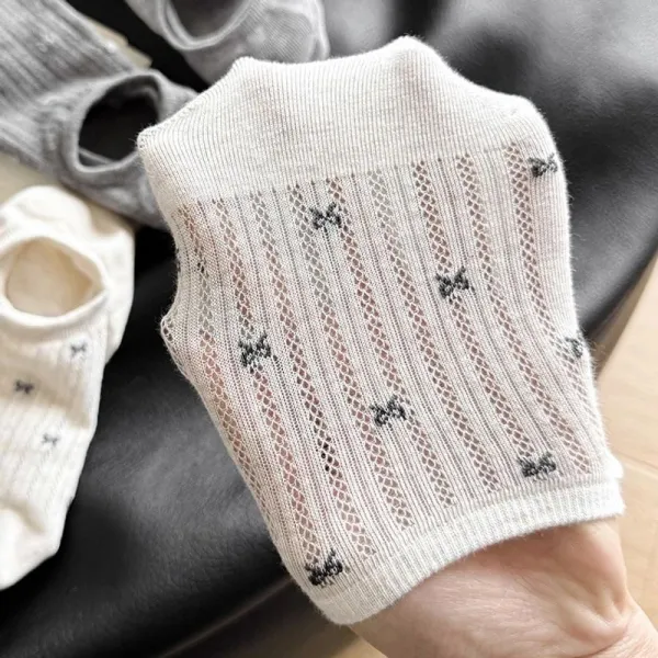 Bow Jacquard Non-Slip Socks