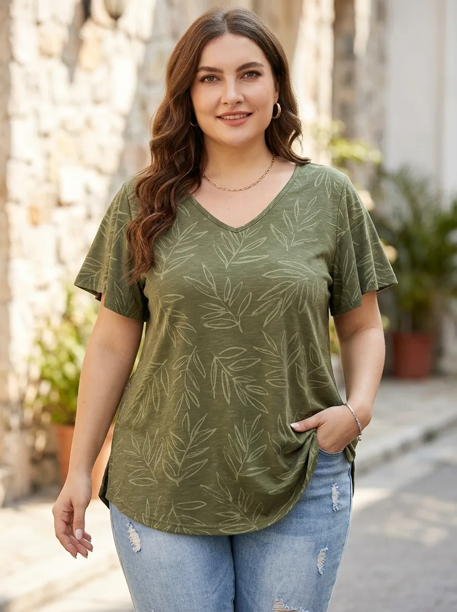 Women's Plus Size Olive Leaf Pattern Printed V-Neck T-Shirt
