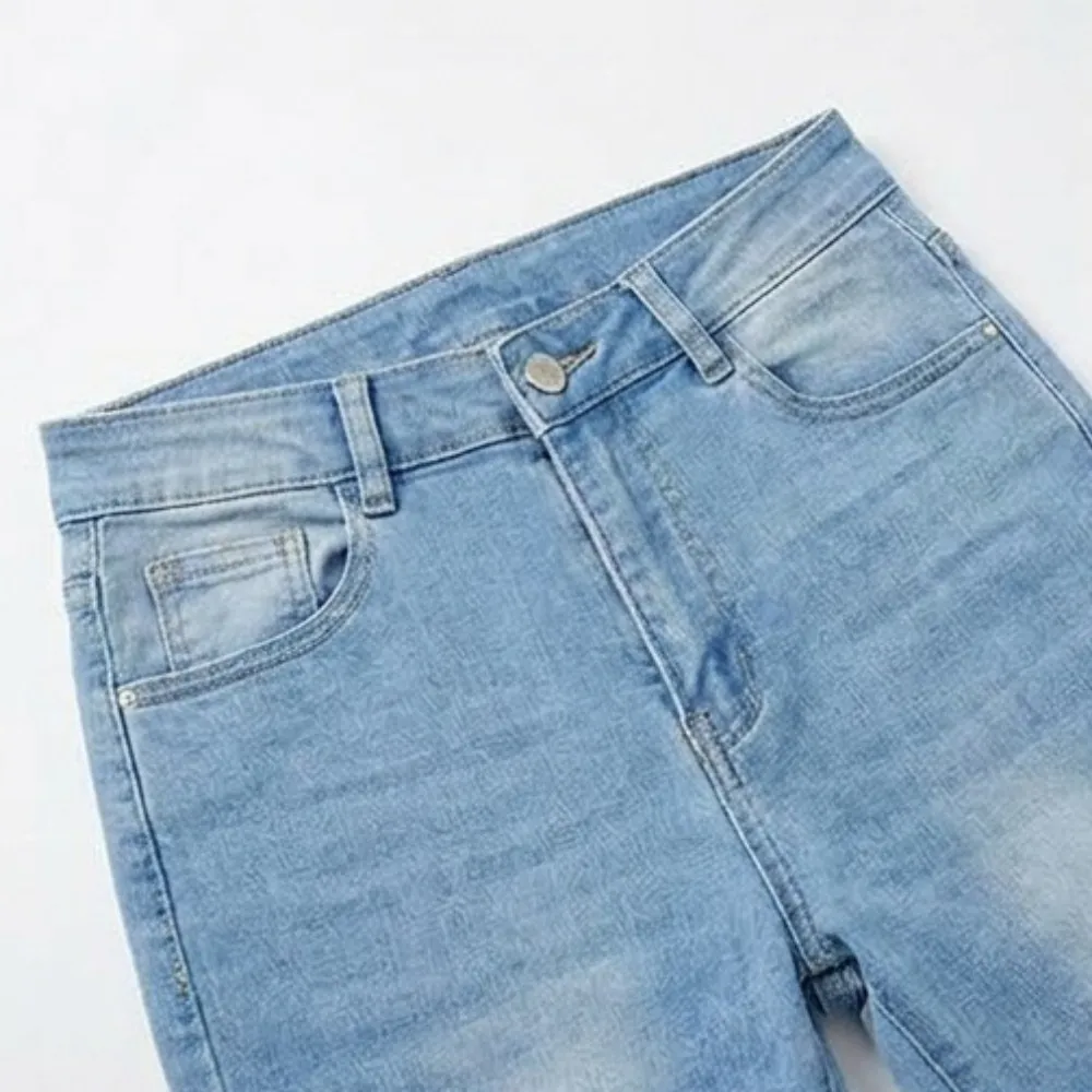Washed Denim Capri Jeans