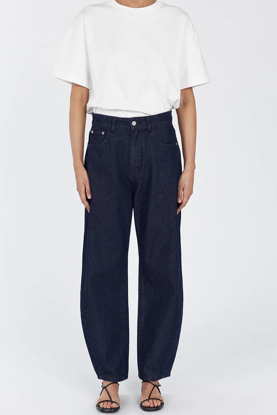 INDIGO BARREL LEG JEAN
