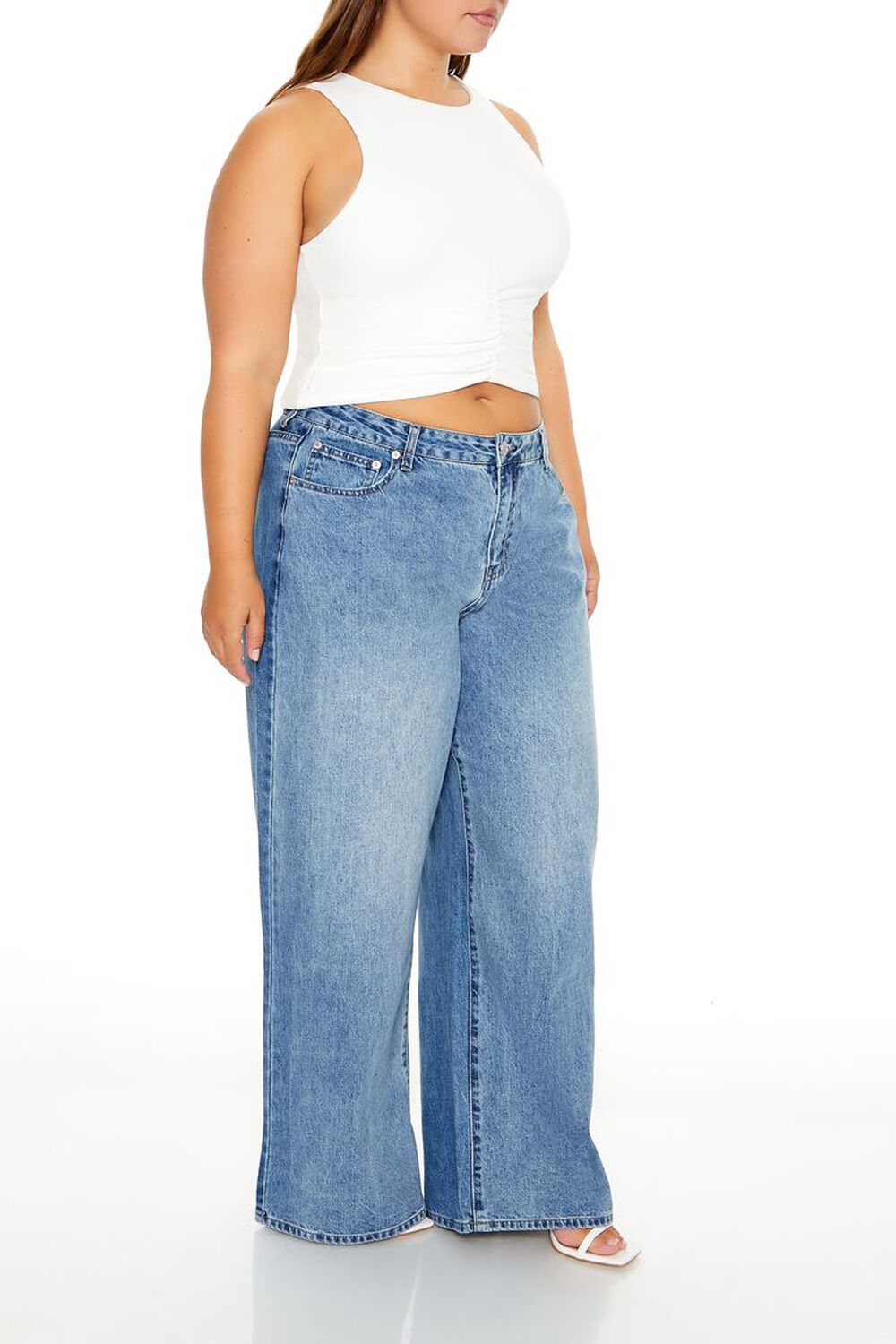 Plus Size Low-Rise Wide-Leg Jeans