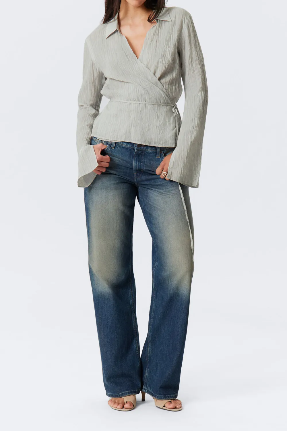 Textured Tied Long Sleeve Blouse
