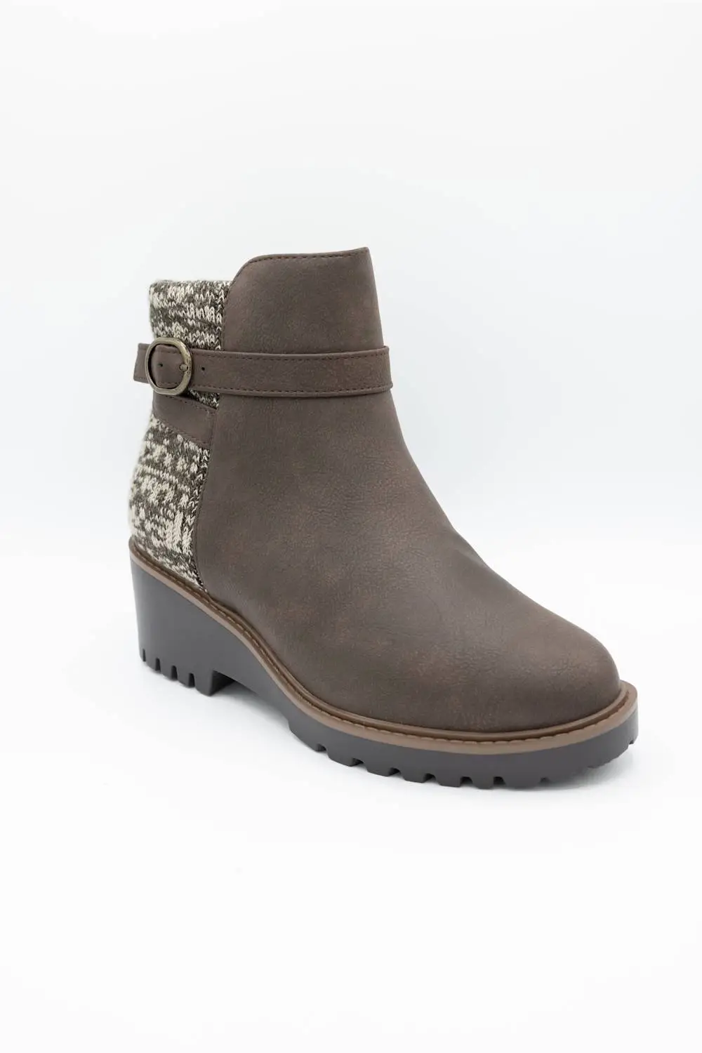 Wedge Buckle Detail Zip Entry Platform Bootie