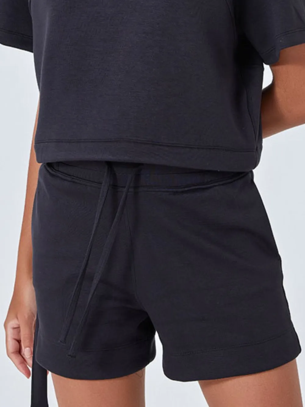 Drawstring Clean Pocket Shorts