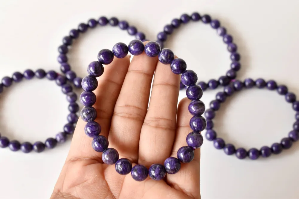 Minimal Charm Bracelet Detail Purple
