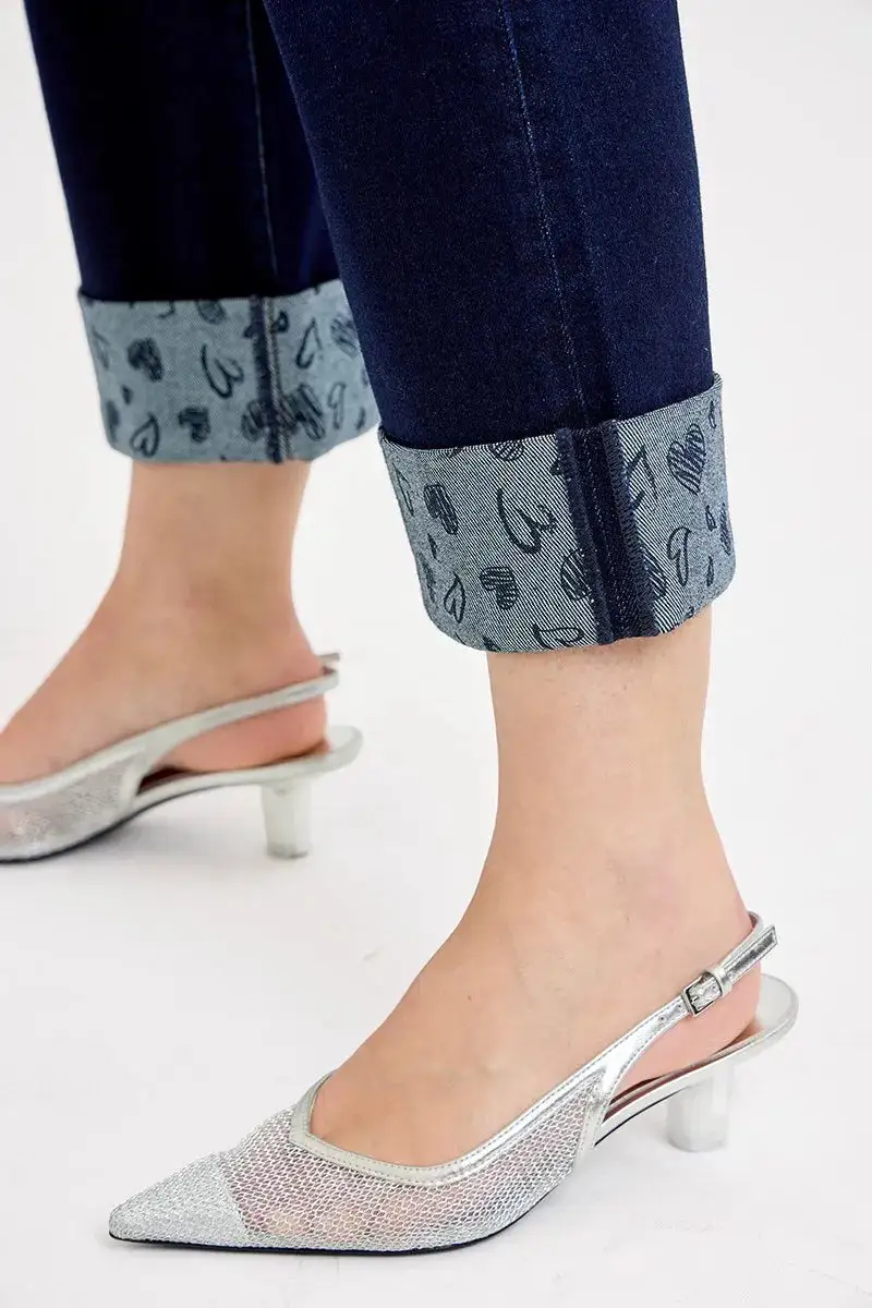 Everyday Mid Rise Cuffed Hem Wide Leg Jeans