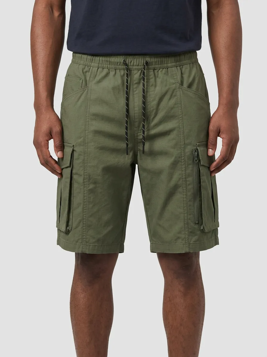 Men's Tactical Outdoor Olive Green Multi-Pocket Cargo Shorts