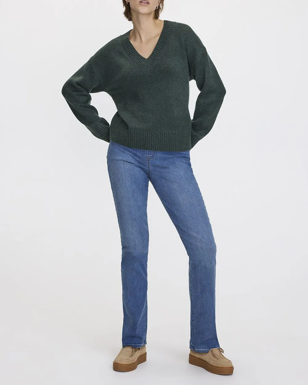 Straight-Leg Mid-Rise Jean  Comfort