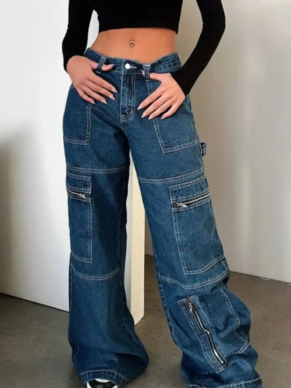 Wide Leg Pocketed Zip Denim Jeans