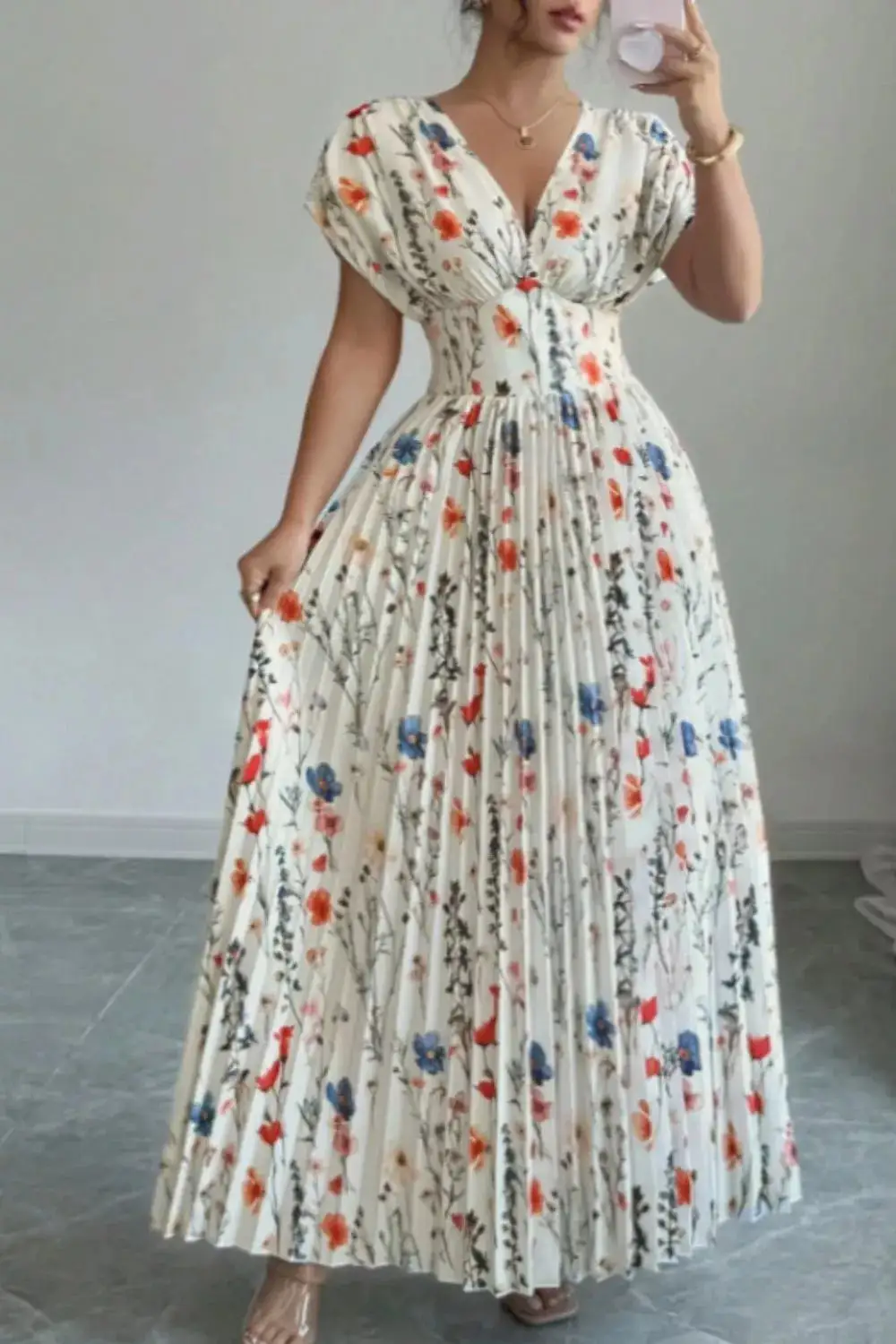 Floral Printed Pleated Maxi Dress