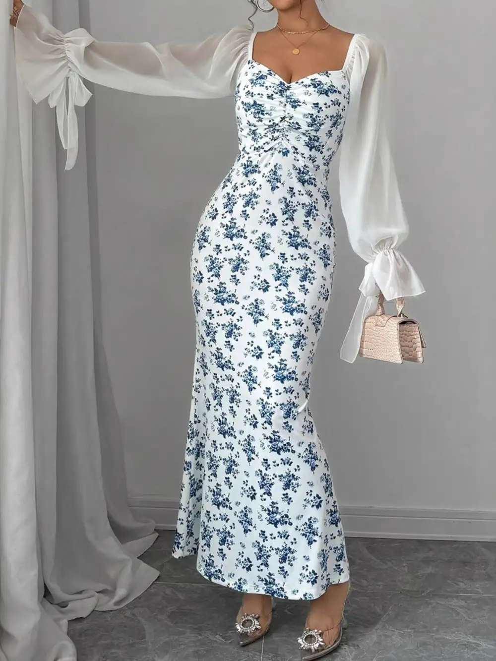 Easy Drape Clean Line Lightweight Feel Maxi Dress