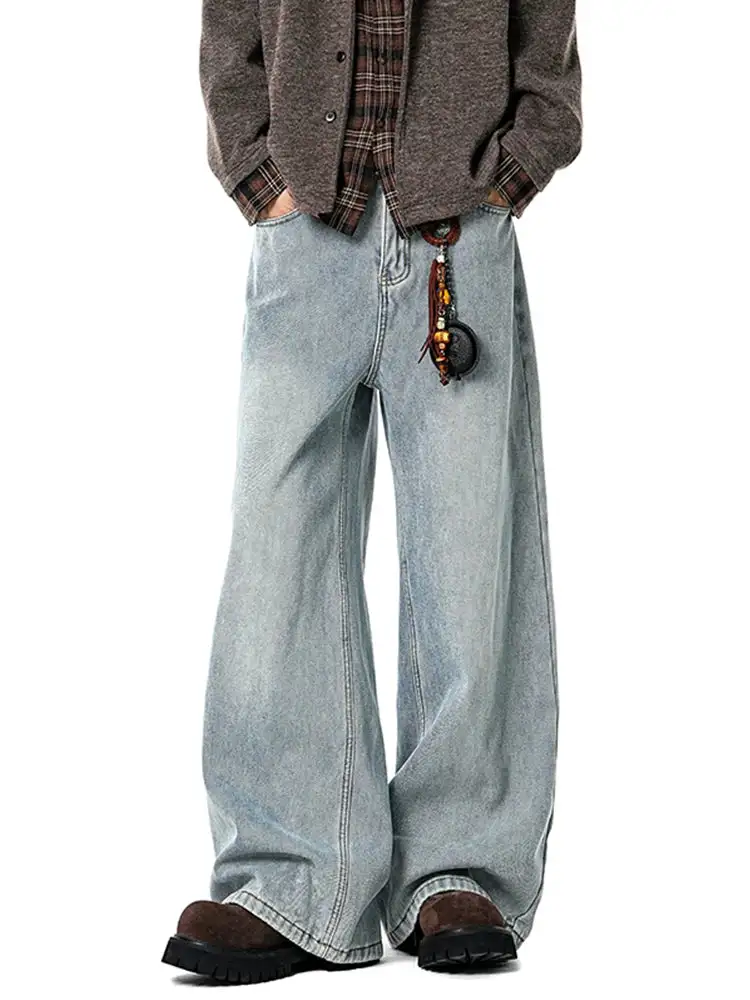 Fade Barrel-Leg Jeans