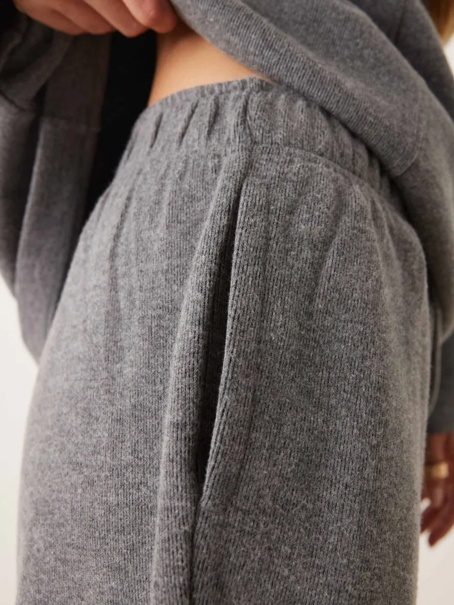Oversized Knit Wide-Leg Pants