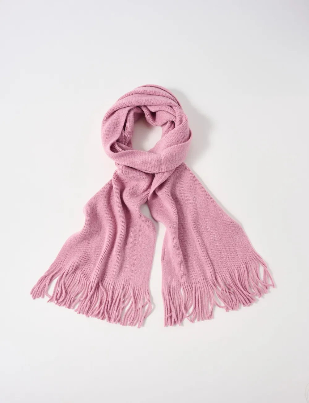 Lightweight And Soft Lavender Knitted Scarf