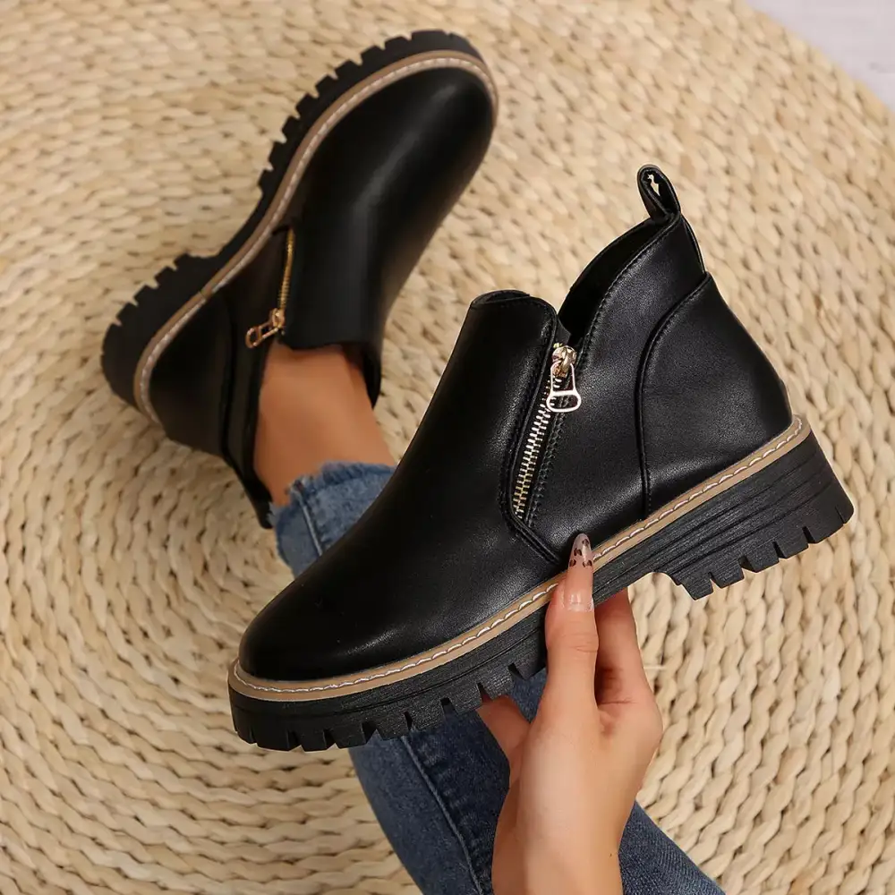 Refined Ankle Boots with Zipper Detail