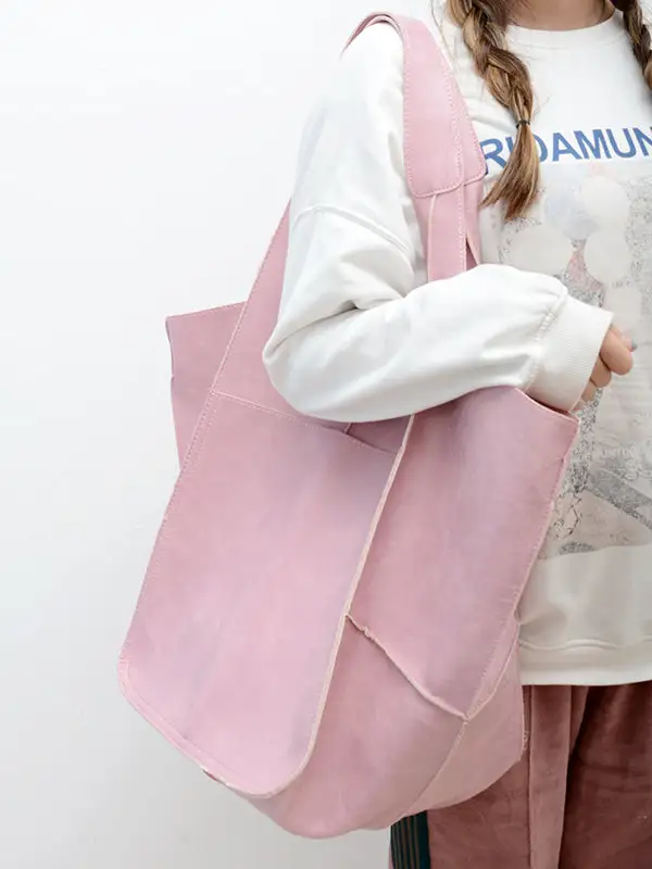 Polished Modern Shoulder Bag
