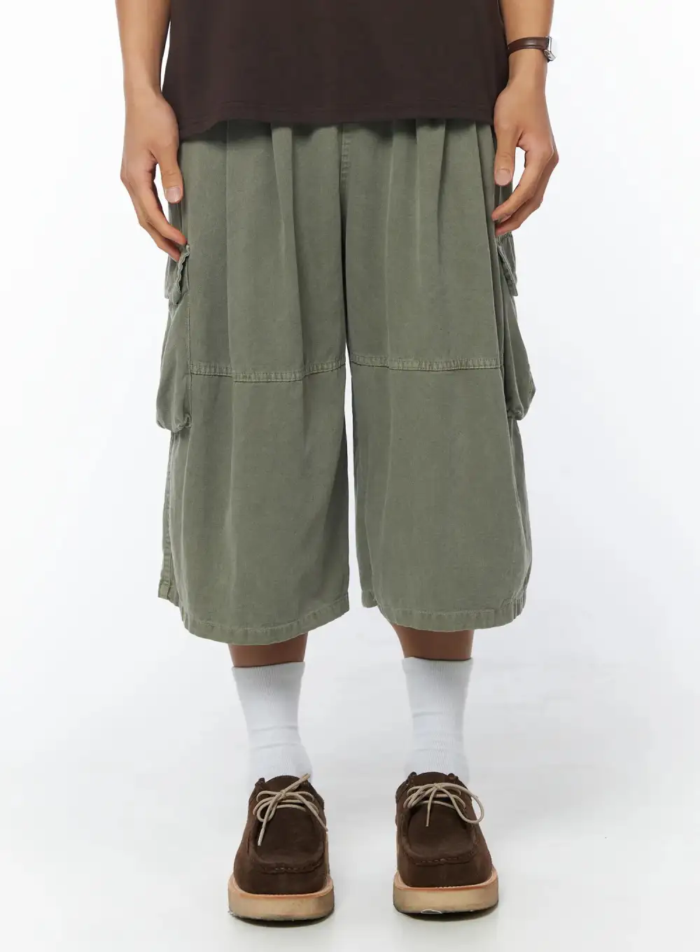 Men's Pigment-Dyed Cargo Bermuda Shorts