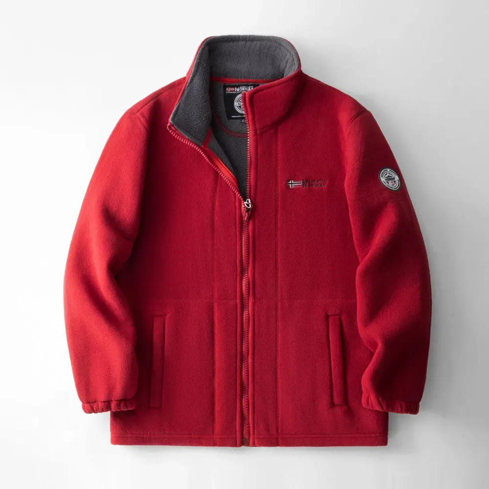 Aus 100 % Merinowolle gefertigt, ist sie weich auf der Haut, schnüffelt nicht und hält jahrzehntelang. Bedingungslose Geld-zurück-Garantie! Schluss mit dicker Kleidung! Diese Jacke ist wärmer als jede Daunenjacke!