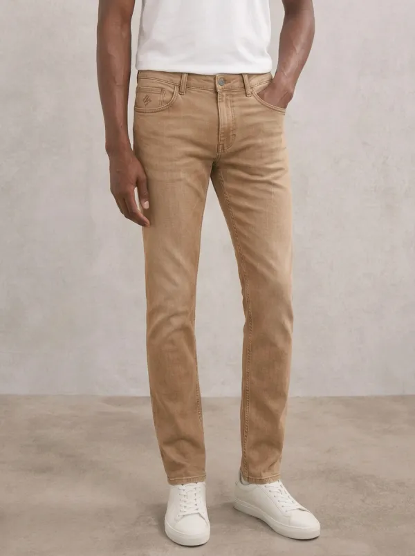 Men's Classic Comfort Embroidered Detail Stretch Denim Jeans