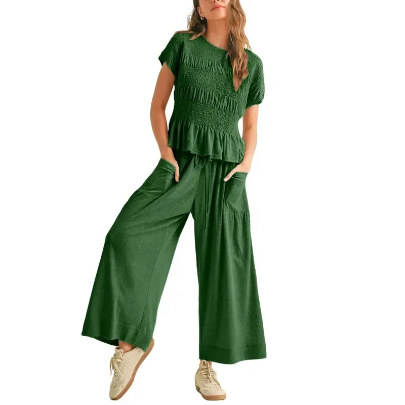 Women's two-piece set: pleated top and wide-leg pants