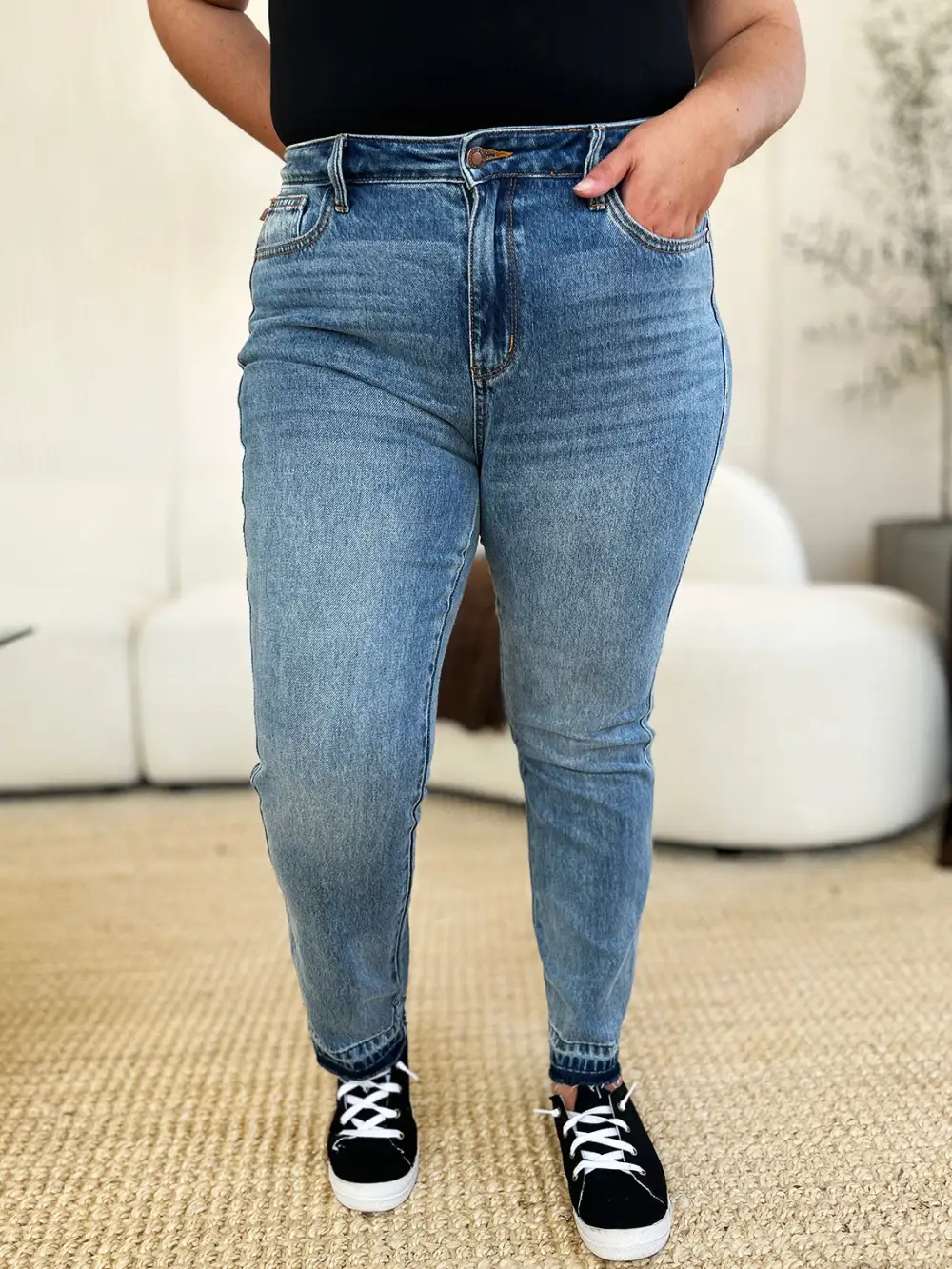 Classic Mid Rise Denim Jeans